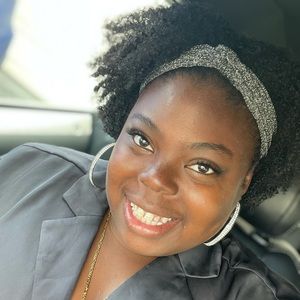 Meet your Posher, Ariel